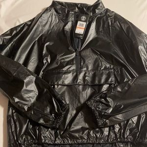 Women’s rain jacket/ windbreaker